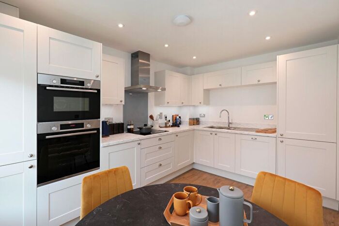 3 Bedroom Detached House For Sale In The Nightingales, Crowborough, TN6