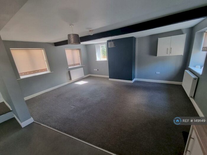 5 Bedroom Semi-Detached House To Rent In George Street, Wigton, CA7