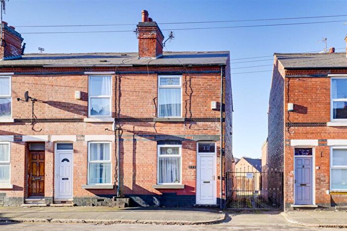 2 Bedroom End Of Terrace House For Sale In Hardstaff Road, Nottingham, NG2