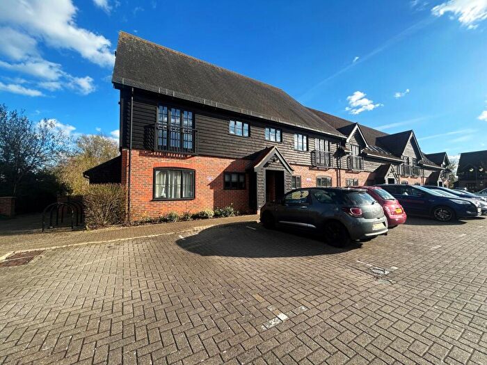 2 Bedroom Apartment For Sale In Kingsfield Road, Biggleswade, SG18