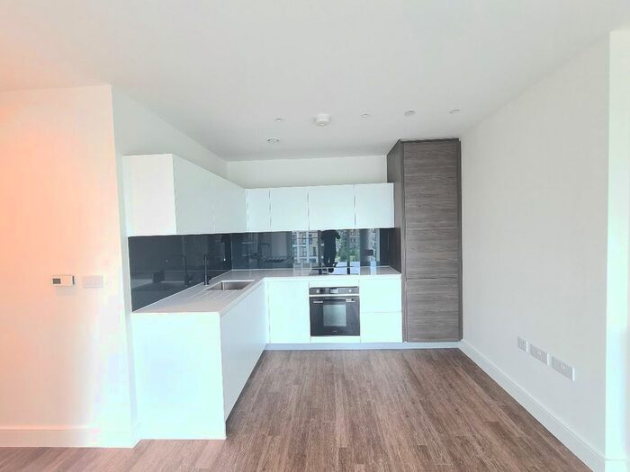 1 Bedroom Flat To Rent In Quill House, Pegler Square, London, SE3