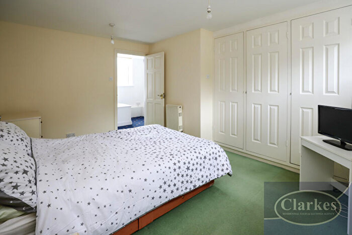 2 Bedroom Flat For Sale In Ensbury Park Road, Moordown, BH9