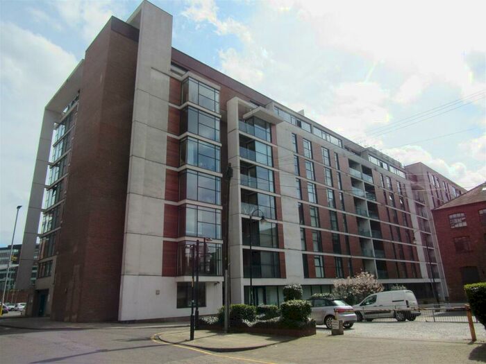 2 Bedroom Apartment To Rent In Hill Quays, City Centre, M15