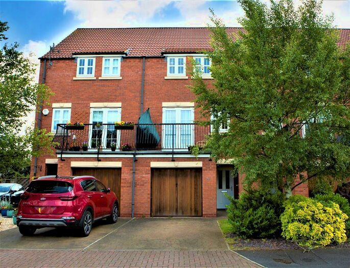 3 Bedroom Town House To Rent In The Granary, Scotter, Gainsborough, DN21