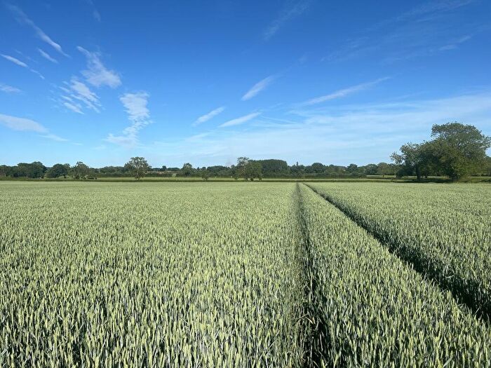 Farm Land To Rent In Lot - Land Off Waters Lane, Middleton Cheney, OX17
