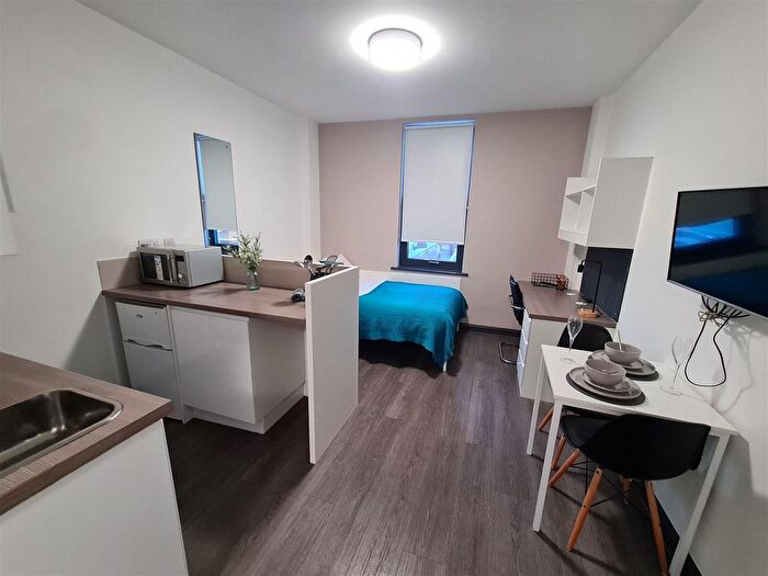 Studio To Rent In St. James Street, Newcastle Upon Tyne, NE1