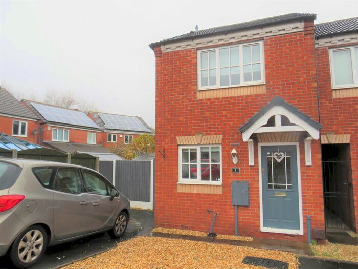 2 Bedroom Semi-Detached House To Rent In Forest Glade, Cheslyn Hay, Walsall, WS6