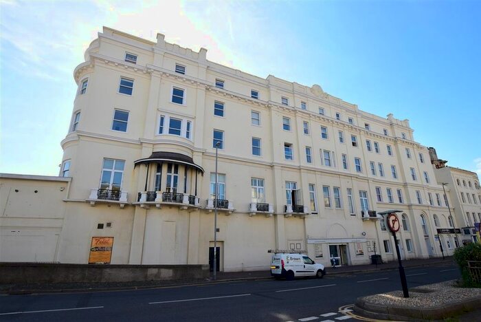 2 Bedroom Flat To Rent In Robertson Terrace, Hastings, TN34