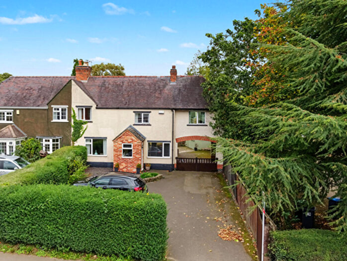 3 Bedroom Semi-Detached House For Sale In Main Road, Brailsford, DE6