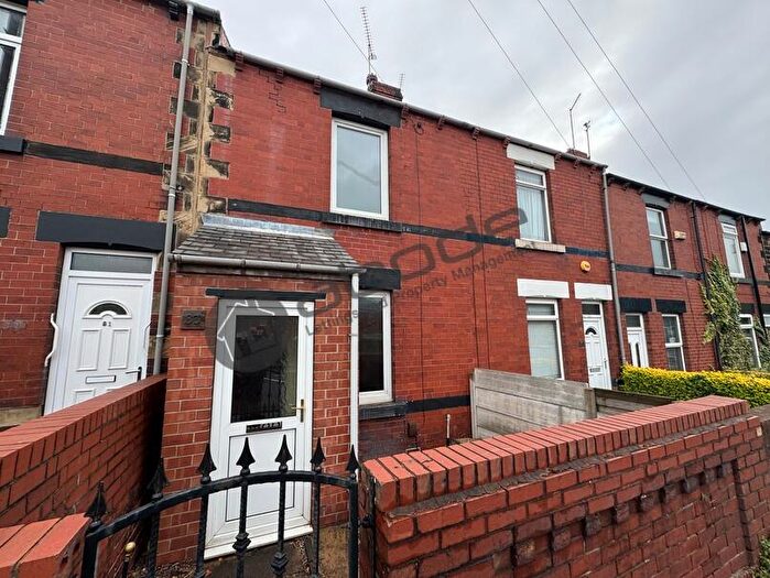 2 Bedroom Terraced House To Rent In Park Road, Barnsley, South Yorkshire, S70