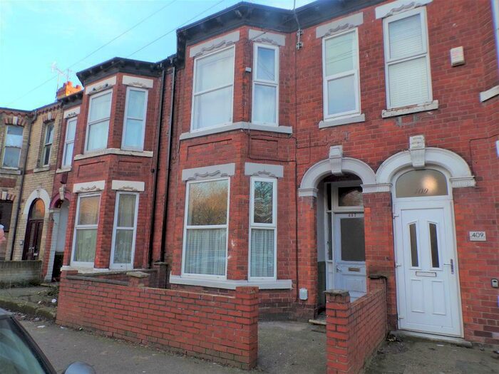 2 Bedroom Flat To Rent In Spring Bank West, Hull, HU3