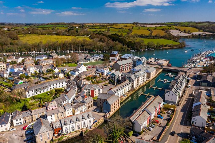 3 Bedroom Property For Sale In Harbour Village, Daniels Sail Loft Harbour Village, TR10