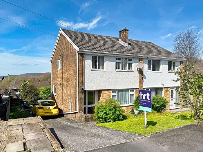 3 Bedroom Semi-Detached House For Sale In Brynau Wood, Neath, SA11