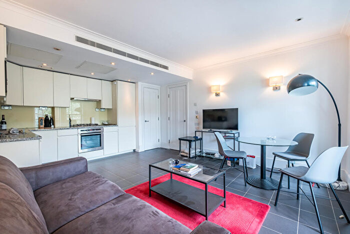 1 Bedroom Flat For Sale In Coleridge Gardens, London, SW10