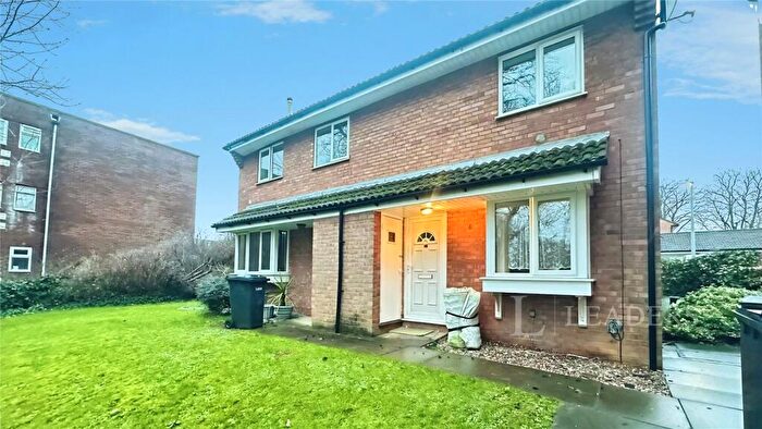 1 Bedroom House To Rent In Moorland Gardens, Luton, Bedfordshire, LU2