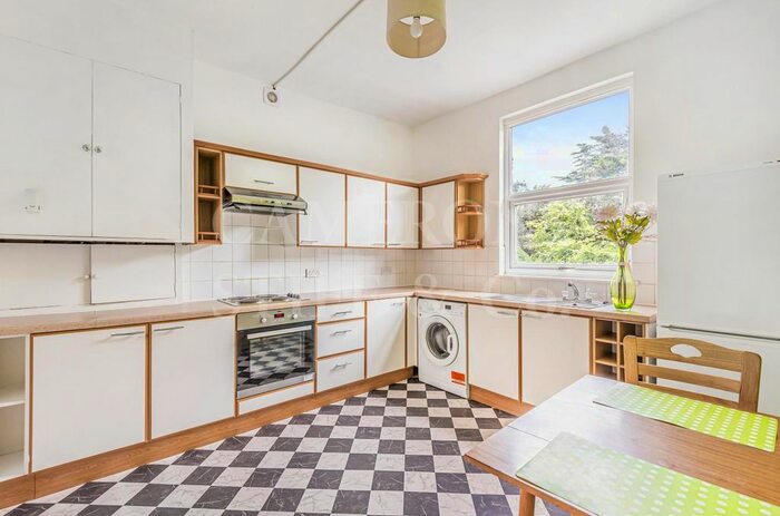 1 Bedroom Flat To Rent In Connaught Road, London, NW10