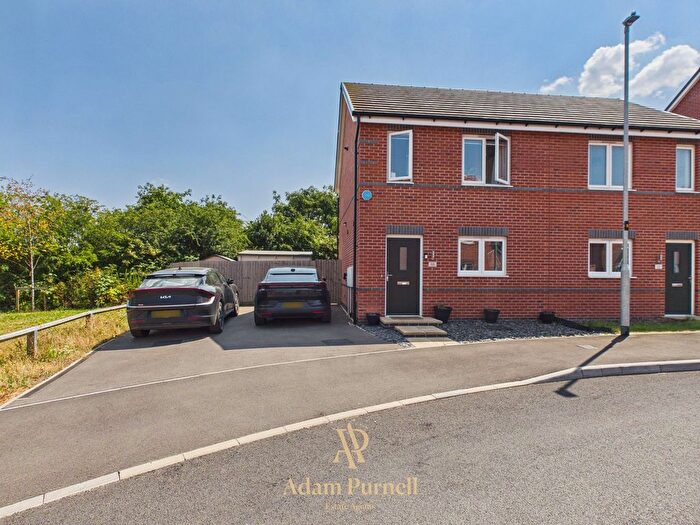 2 Bedroom Semi-Detached House For Sale In Henry Collins Close, Earl Shilton, LE9