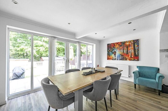 4 Bedroom Detached House For Sale In Alphington Avenue, Frimley, Camberley, Surrey, GU16