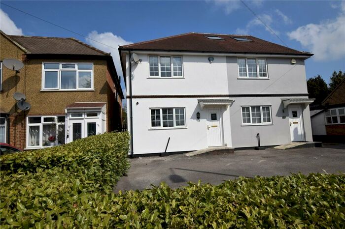2 Bedroom Semi-Detached House For Sale In St. Marys Lane, Upminster, RM14
