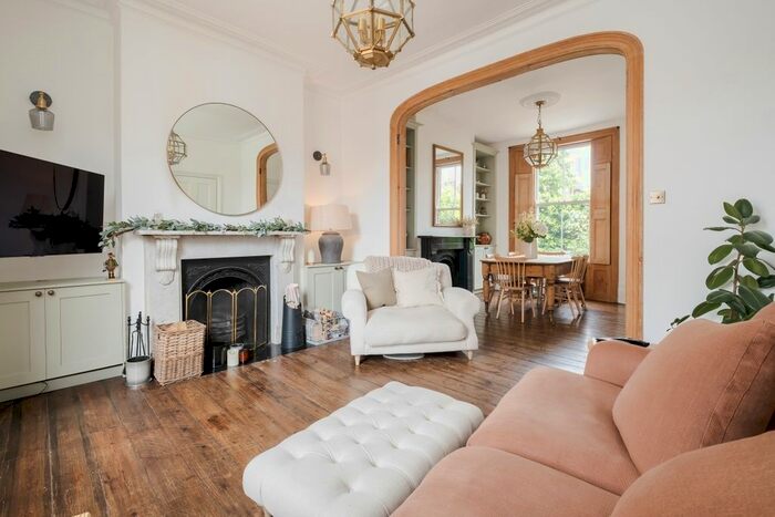 4 Bedroom Terraced House To Rent In Fremont Street, London, E9