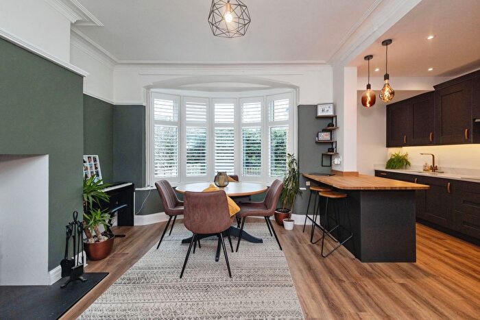 3 Bedroom Semi-Detached House For Sale In Linden Park, Manchester, Greater Manchester, M19