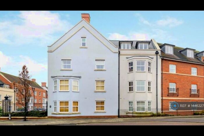 2 Bedroom Flat To Rent In St.Agnes Place, Chichester, PO19