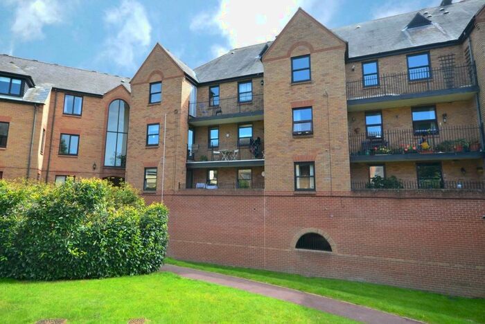 2 Bedroom Apartment To Rent In Fitzwalter Place, Chelmsford Road, CM6