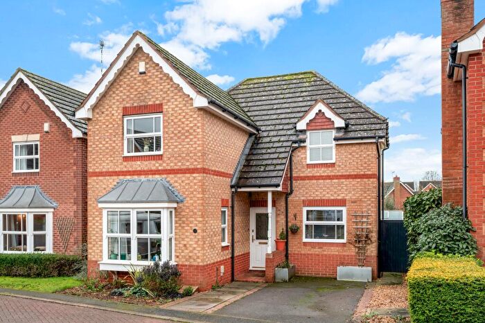 3 Bedroom Detached House For Sale In Tabberer Close, Oakham, LE15