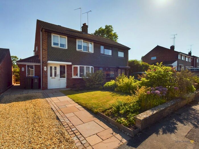 3 Bedroom Semi-Detached House For Sale In Wallfield Close, Upper Tean, ST10