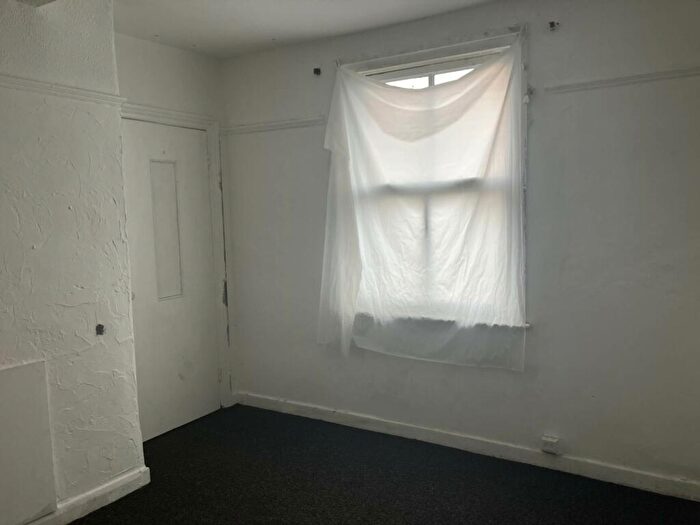 1 Bedroom Flat To Rent In Newcastle Street, Stoke On Trent, ST6