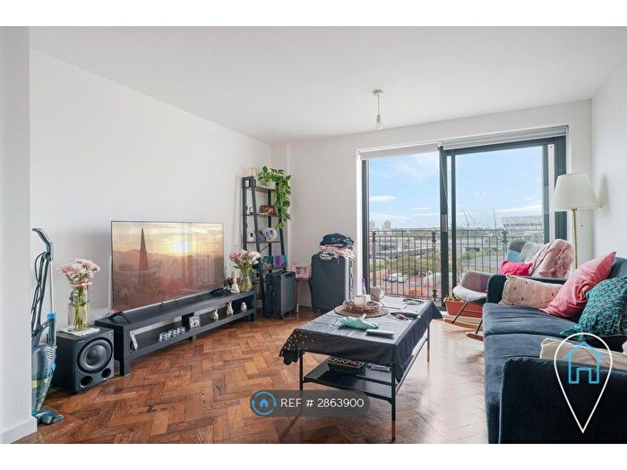 2 Bedroom Flat To Rent In The Lock Building, London, E15
