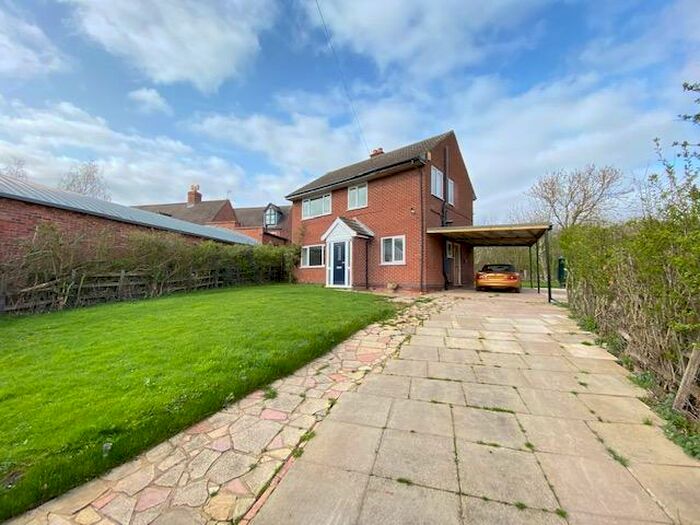 3 Bedroom House To Rent In Main Street, West Leake, Leics, LE12