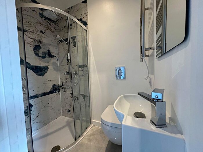 1 Bedroom Studio To Rent In Bond Street, London, W5