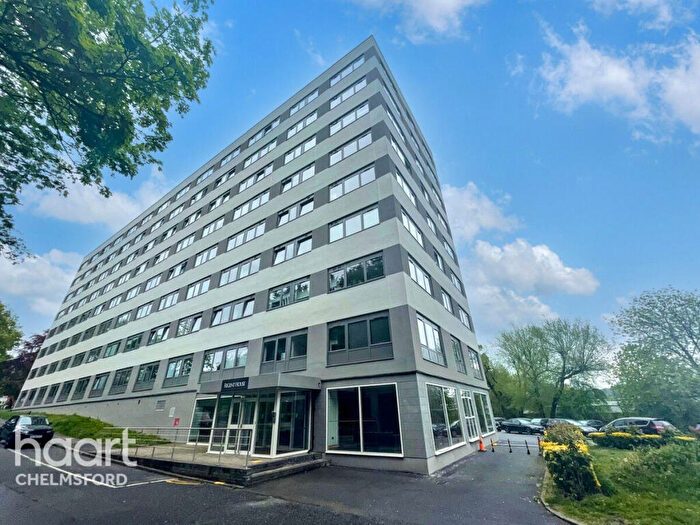 1 Bedroom Flat To Rent In Regent House, Hubert Road, Brentwood, CM14