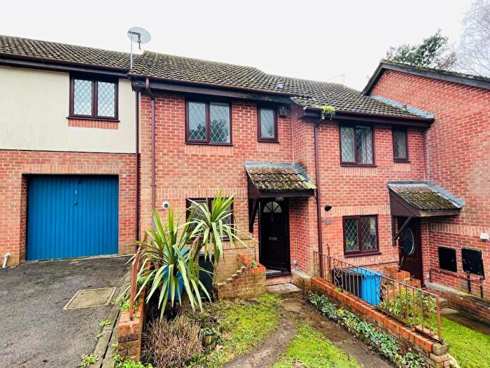 2 Bedroom Terraced House To Rent In Willwood Close, Poole, BH17
