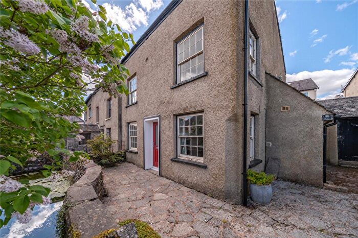 4 Bedroom End Of Terrace House For Sale In Anchorite Fields, Kendal, Cumbria, LA9