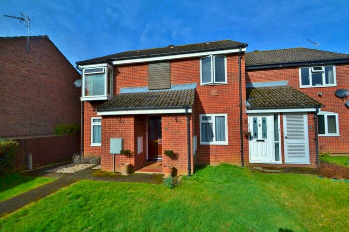 2 Bedroom Maisonette To Rent In South Millers Dale, SO53