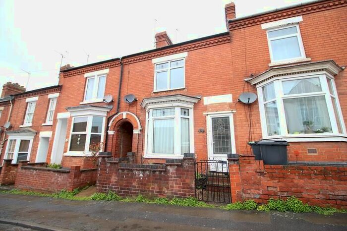 3 Bedroom Terraced House To Rent In Queen Street, Rushden, NN10