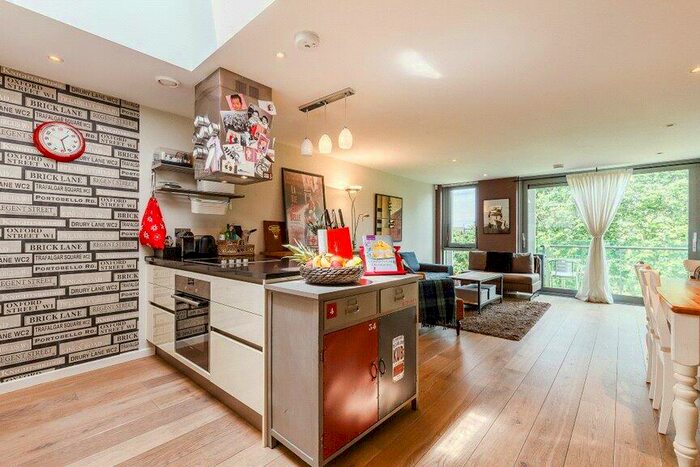 2 Bedroom Flat To Rent In Blackthorn Avenue, Islington, N7