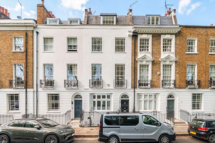 4 Bedroom Terraced House To Rent In Pembroke Square, Kensington, W8