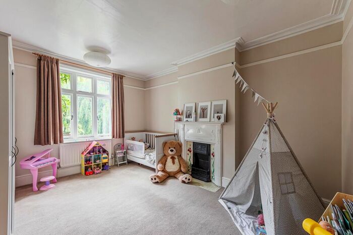 5 Bedroom Semi-Detached House To Rent In Coopers Lane, London, SE12