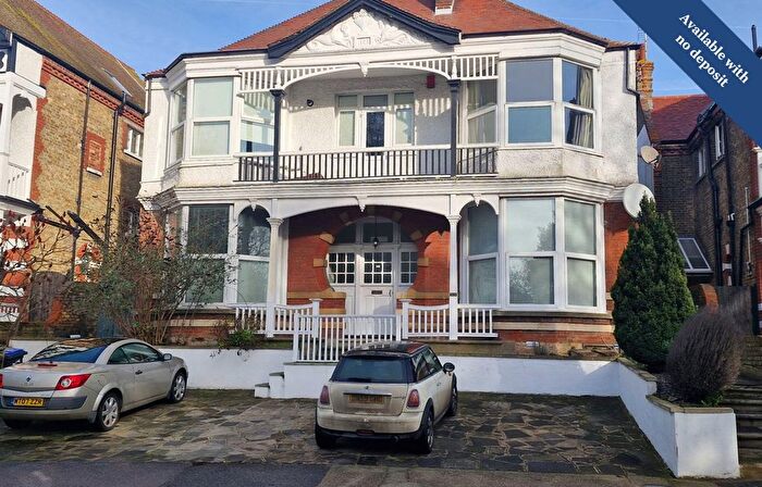1 Bedroom Flat To Rent In Park Road, Ramsgate, CT11