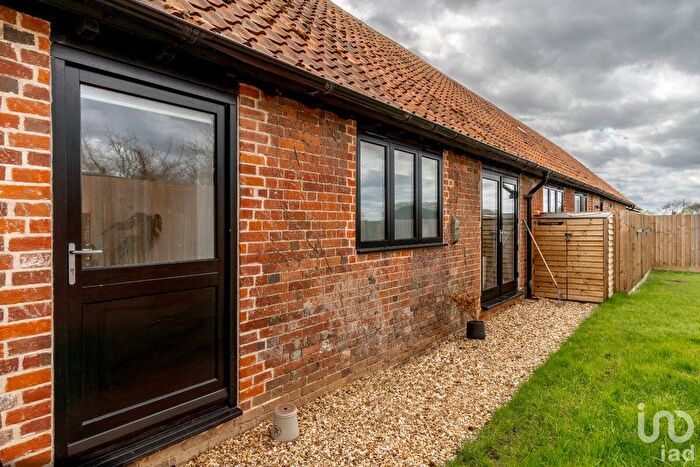1 Bedroom Barn Conversion To Rent In Woodside Green, Great Hallingbury, CM22