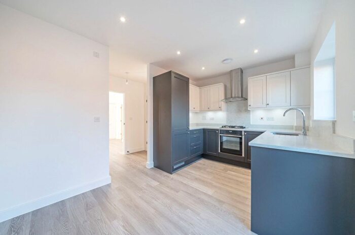 2 Bedroom End Of Terrace House To Rent In Prospect Place, Prospect Road, Alresford, Hampshire, SO24