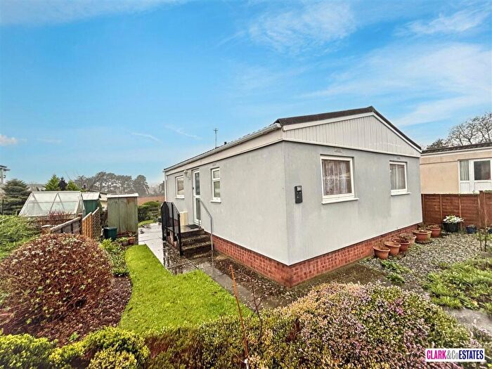 2 Bedroom Park Home For Sale In Third Avenue, Newport Park, Exeter, EX2