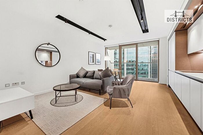 1 Bedroom Apartment For Sale In Park Drive, London, E14