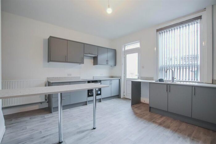 3 Bedroom Terraced House To Rent In Maud Street, Rochdale, OL12