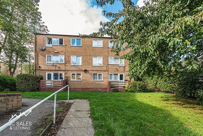1 Bedroom Flat For Sale In Green Oak Crescent, Sheffield, S17