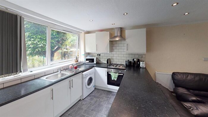 4 Bedroom Terraced House To Rent In Parker Street, Birmingham, B16