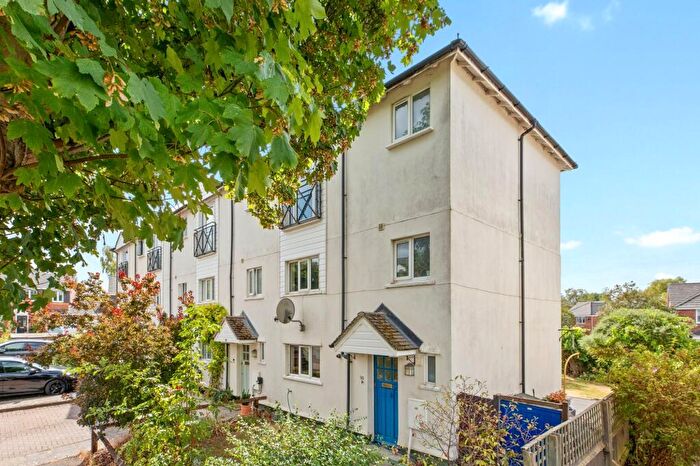 4 Bedroom Semi Detached House For Sale In Longcroft Avenue, Wendover, HP22